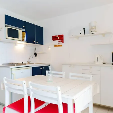Apartment Vue - 4 Pers. - Fr-1-409-303 *